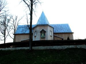 kościół w brzezinach