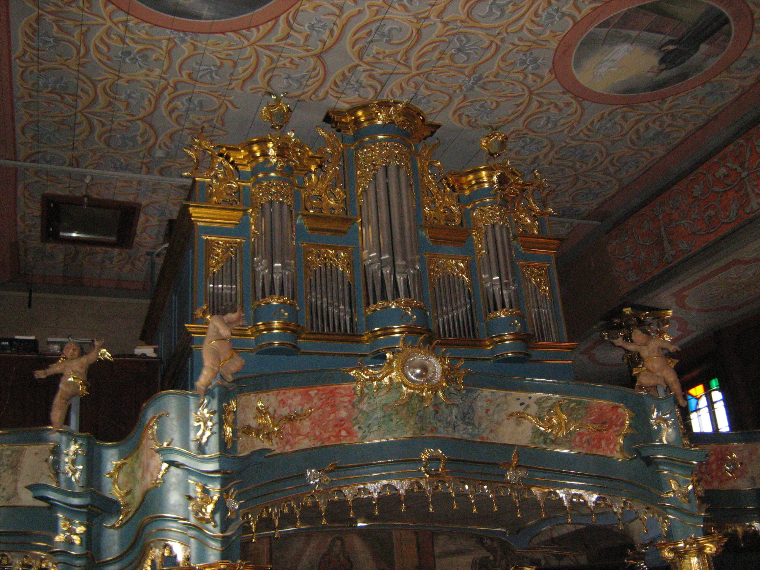 kościół w brzezinach